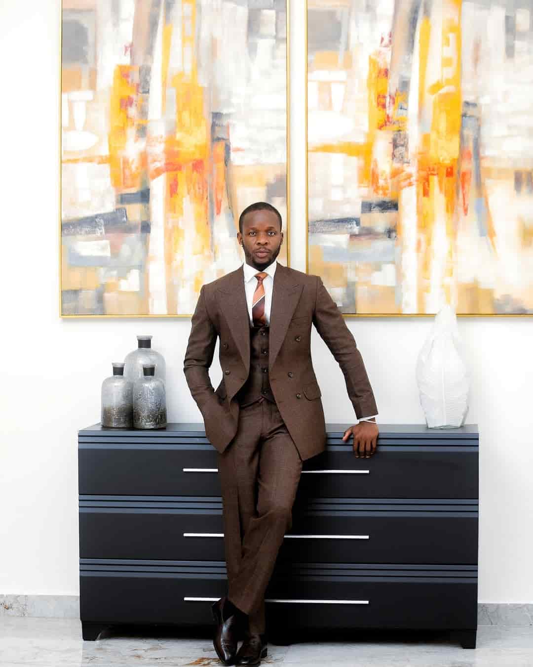 Frank Itom Biography